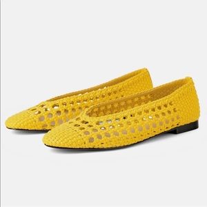Zara Womans Yellow Woven Ballet Flats Black Sole